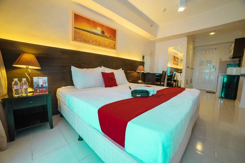 Reddoorz Premium @ Cityland Tagaytay 2 Tagaytay City Exterior photo